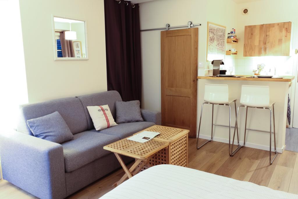Le Studio Du Gouverneur Honfleur Ruang foto
