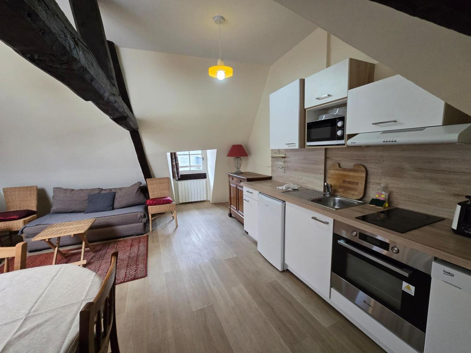 Le Studio Du Gouverneur Honfleur Bagian luar foto